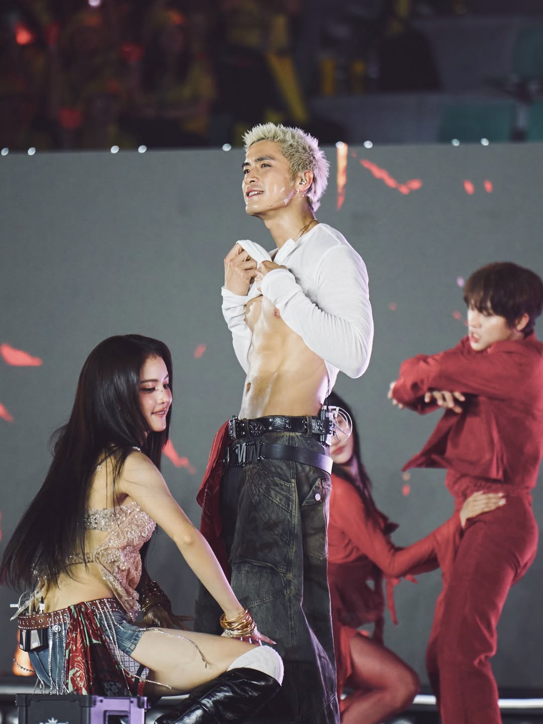 อาเล็ก - ธีรเดช เมธาวรายุทธ