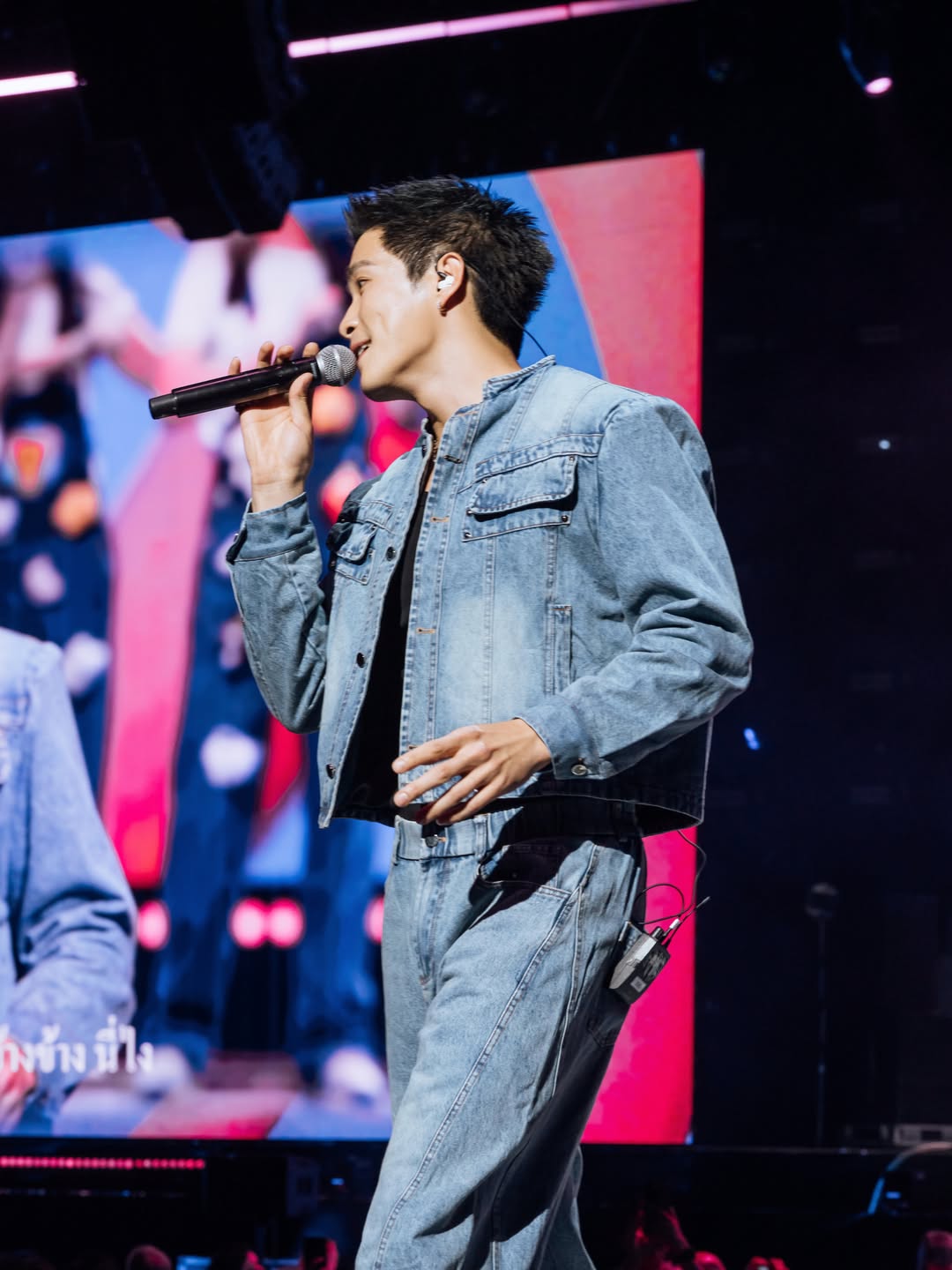 อาเล็ก - ธีรเดช เมธาวรายุทธ