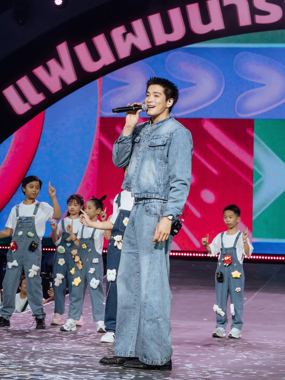 อาเล็ก - ธีรเดช เมธาวรายุทธ