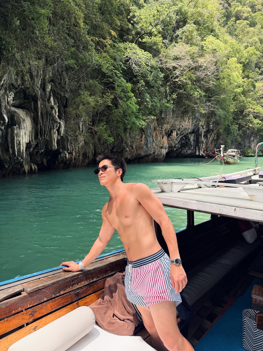 อาเล็ก - ธีรเดช เมธาวรายุทธ