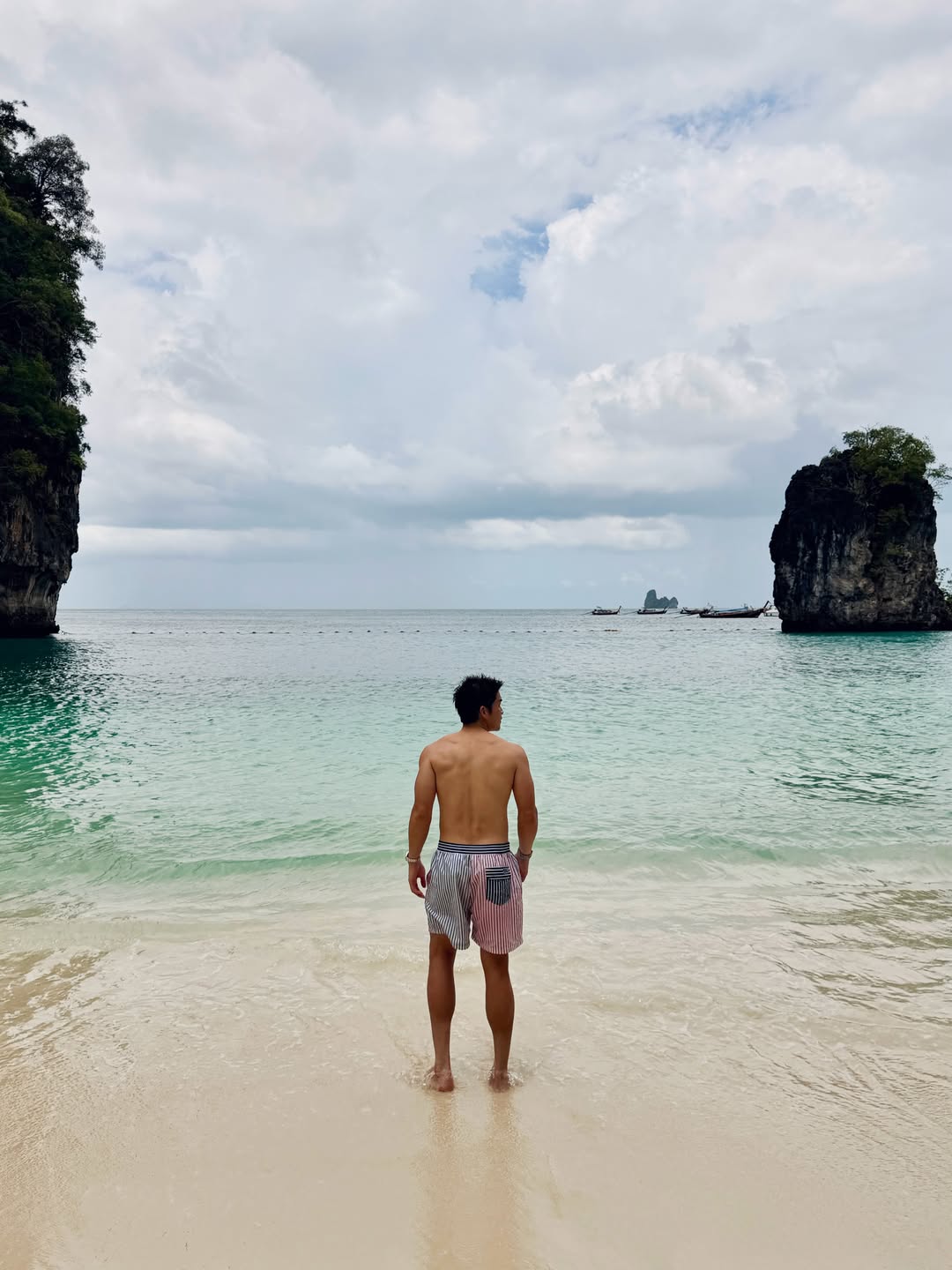 อาเล็ก - ธีรเดช เมธาวรายุทธ