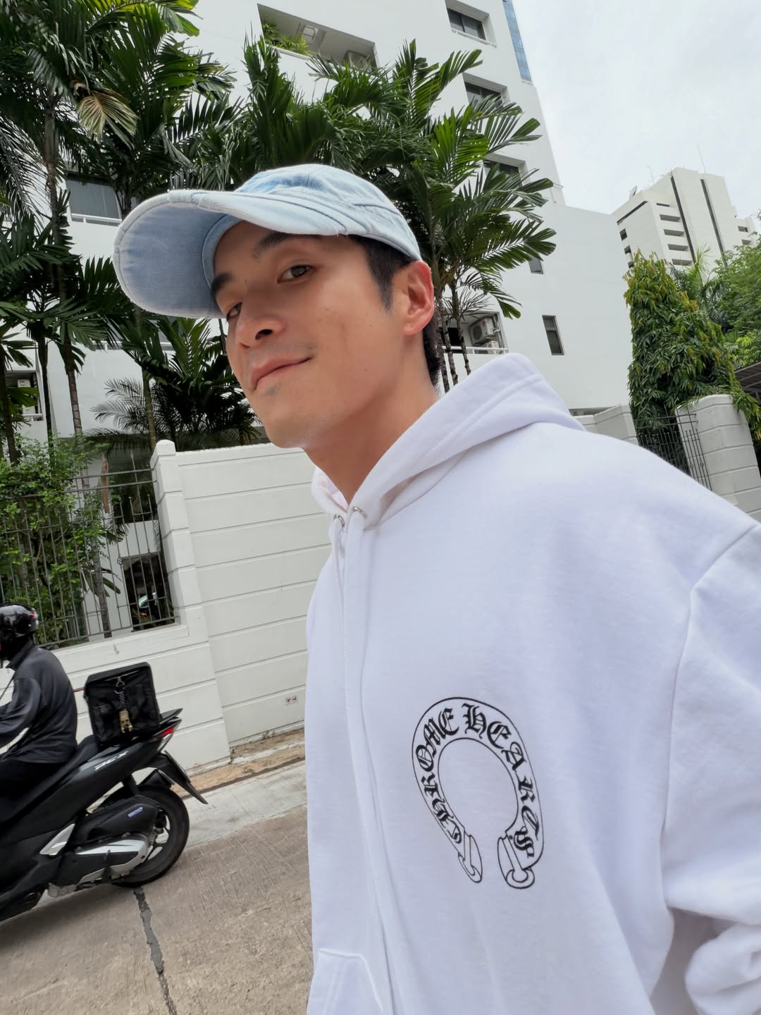 อาเล็ก - ธีรเดช เมธาวรายุทธ