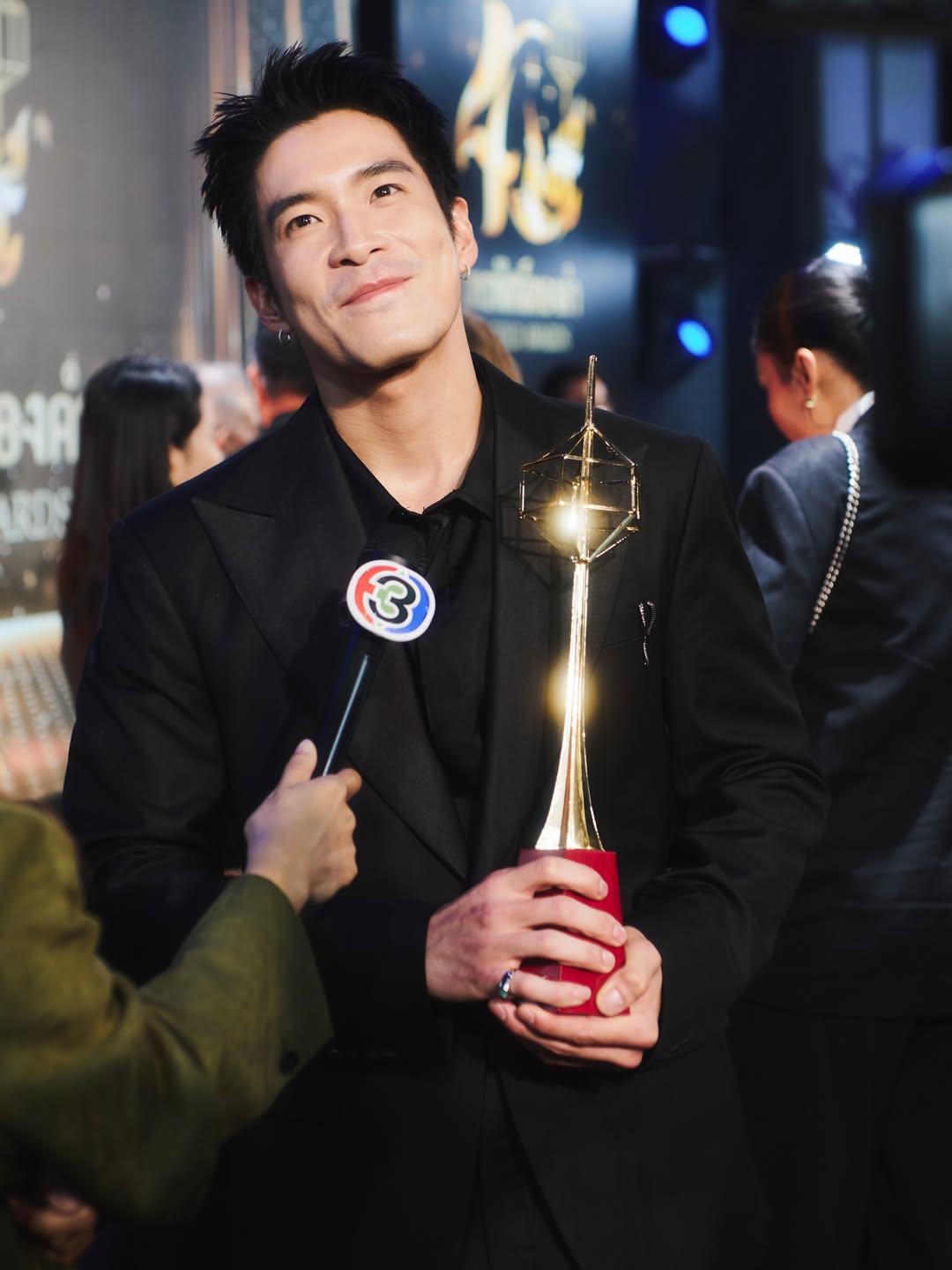 อาเล็ก - ธีรเดช เมธาวรายุทธ