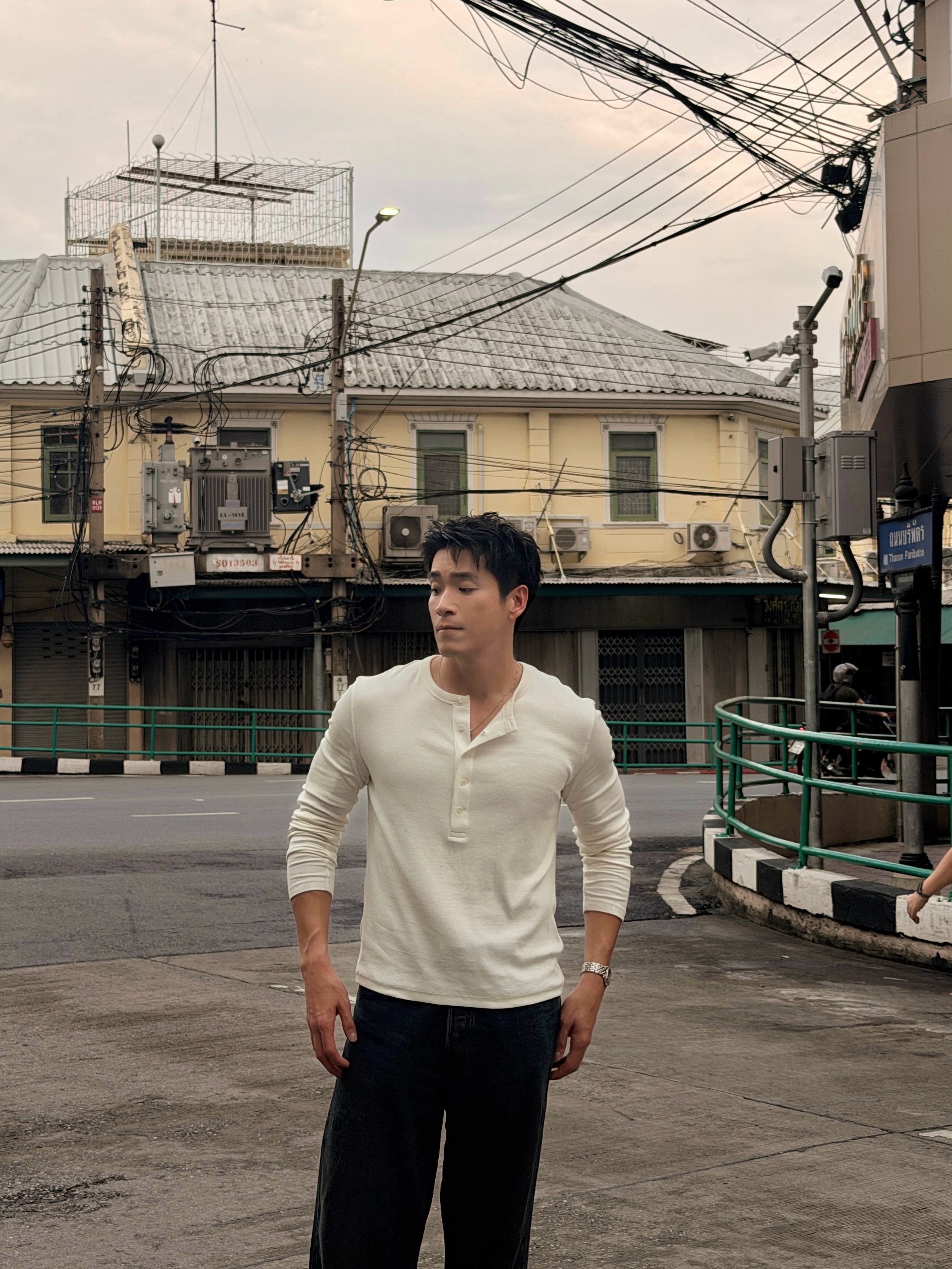 อาเล็ก - ธีรเดช เมธาวรายุทธ