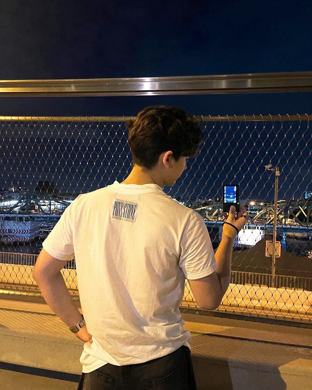 ทิกเกอร์ - อชิระ เทริโอ