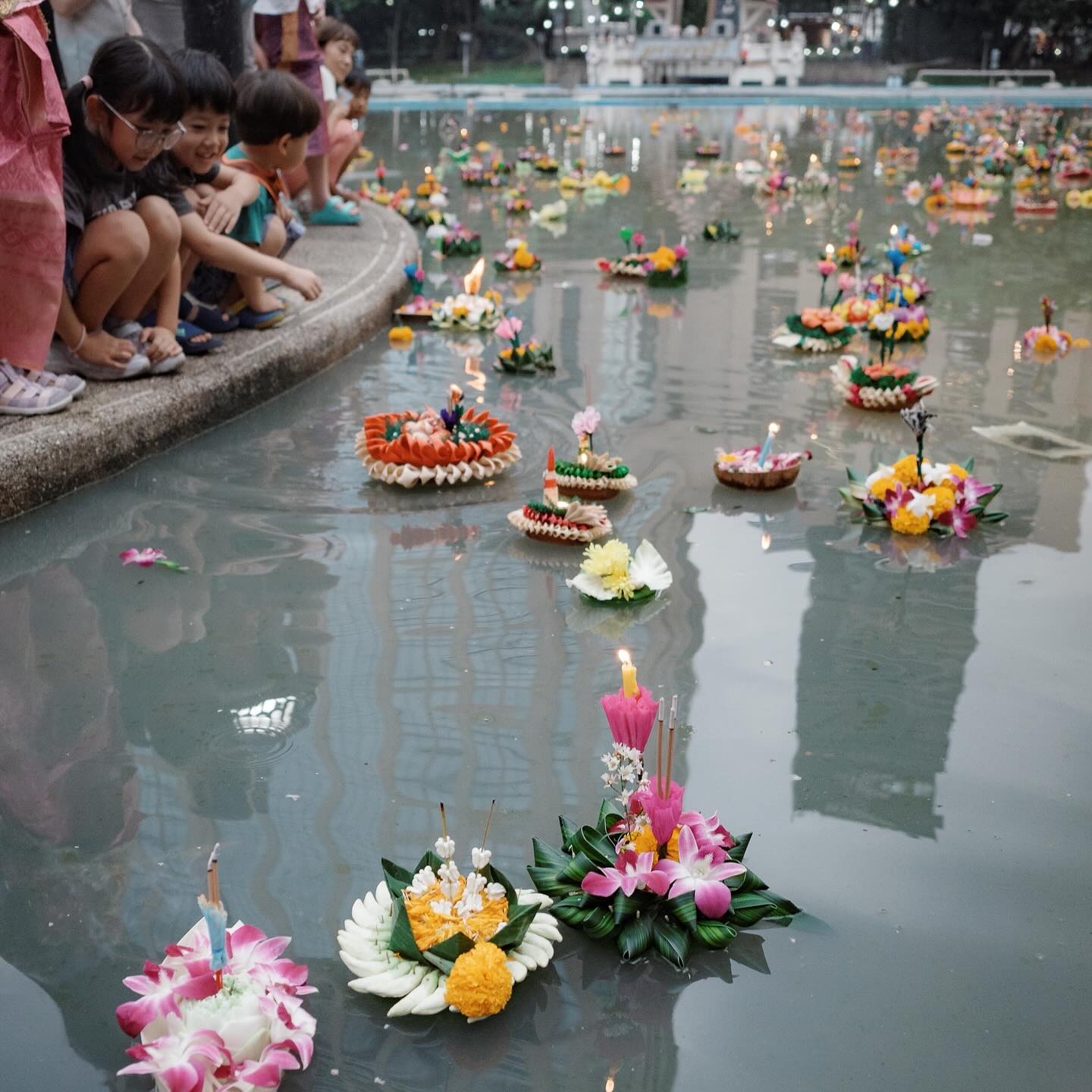 น้ำฝน กุลณัฐ