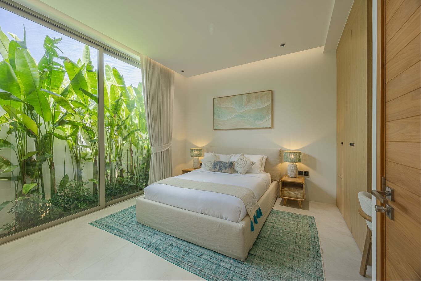 น้ำฝน กุลณัฐ