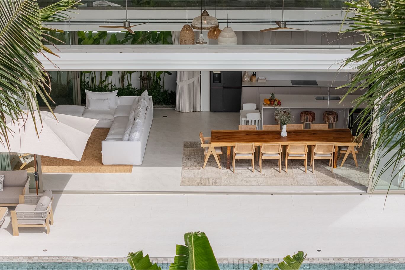 น้ำฝน กุลณัฐ