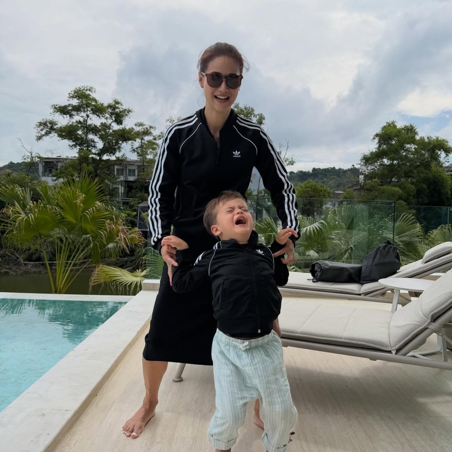 น้ำฝน กุลณัฐ