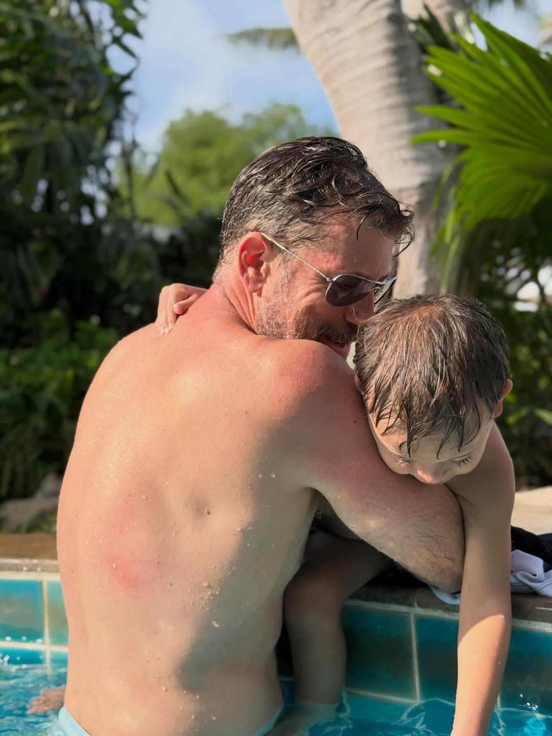 น้ำฝน กุลณัฐ