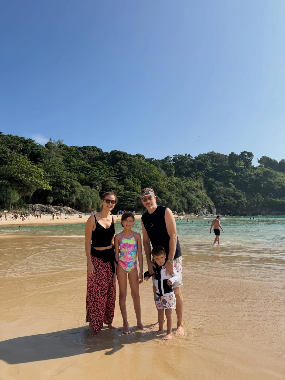 น้ำฝน กุลณัฐ