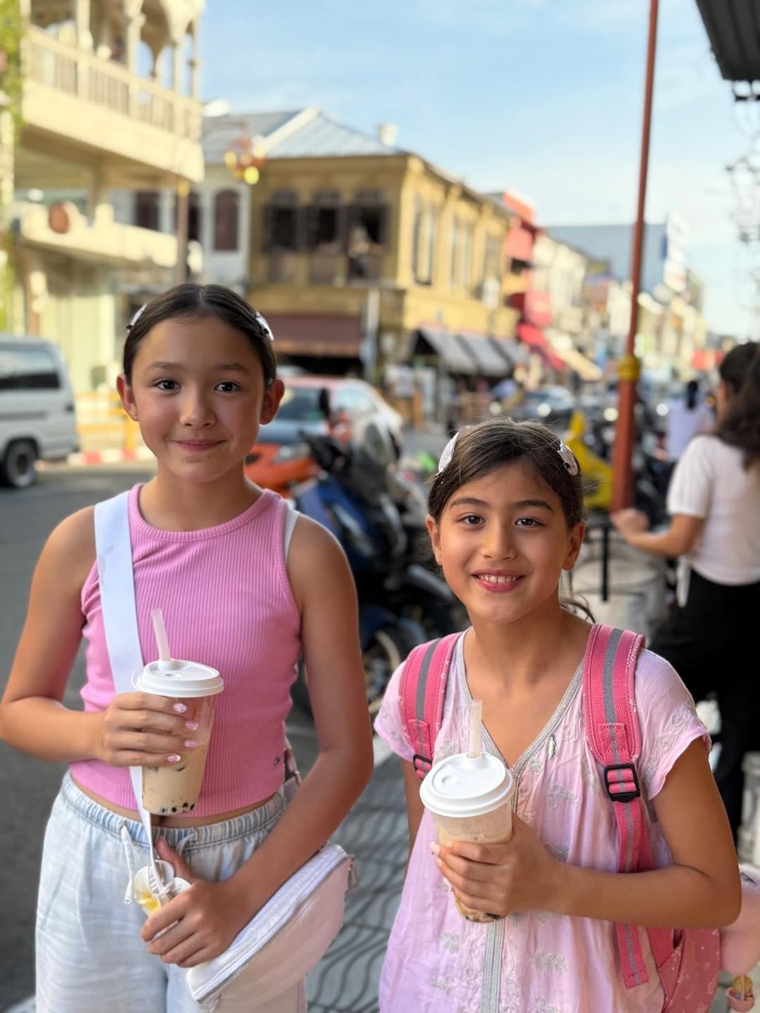 น้ำฝน กุลณัฐ