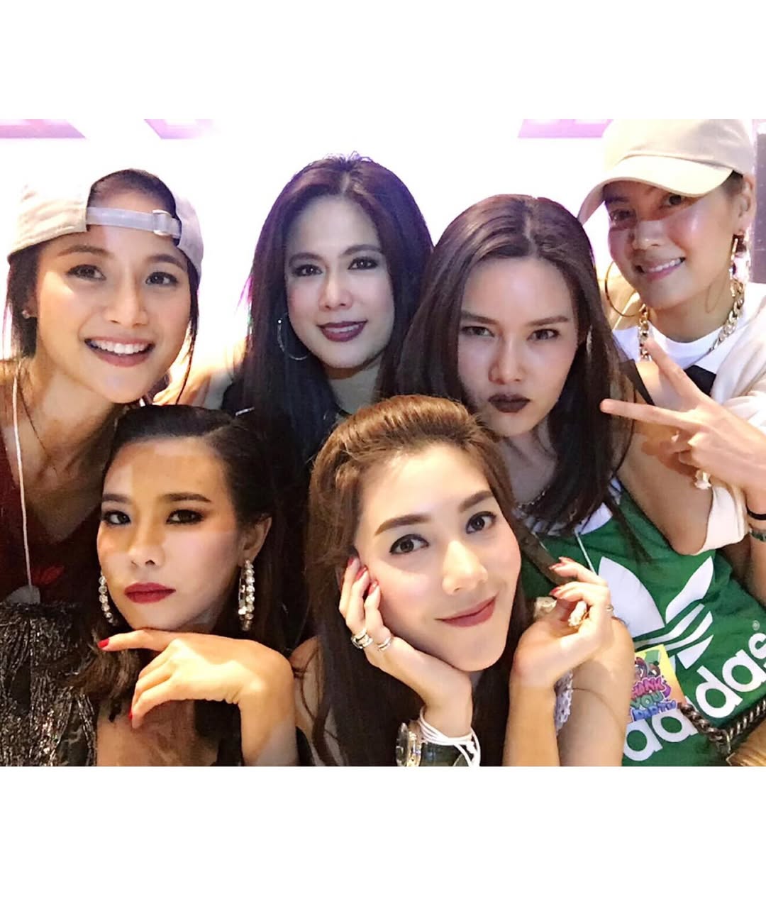 น้ำฝน กุลณัฐ