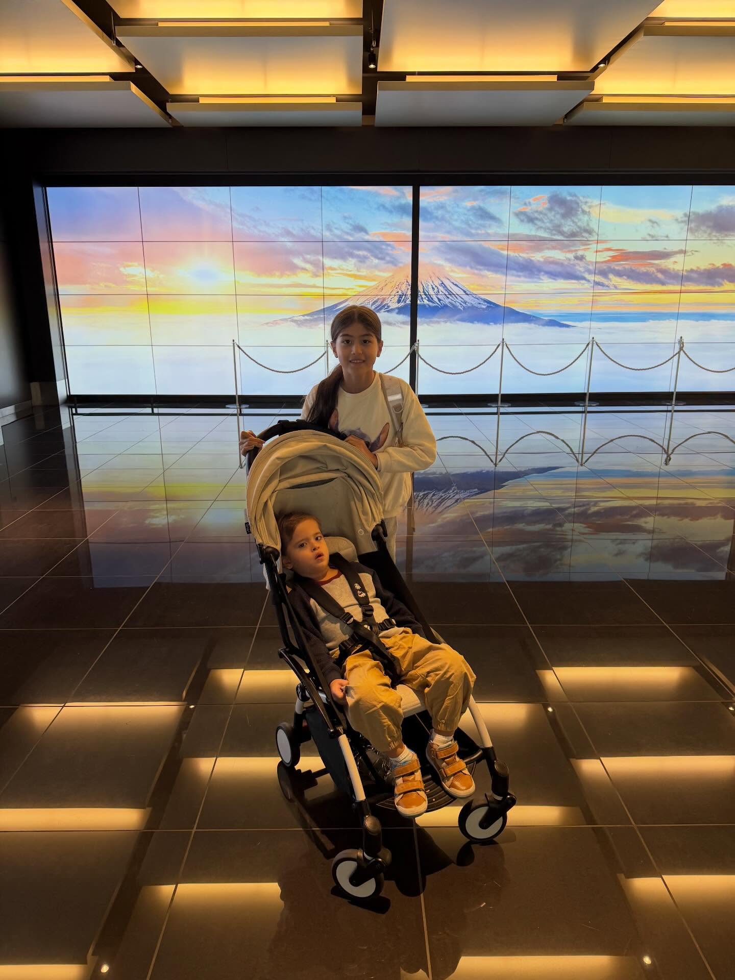 น้ำฝน กุลณัฐ