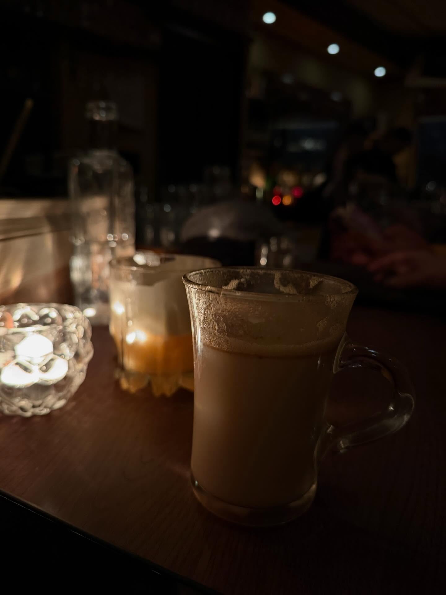 น้ำฝน กุลณัฐ