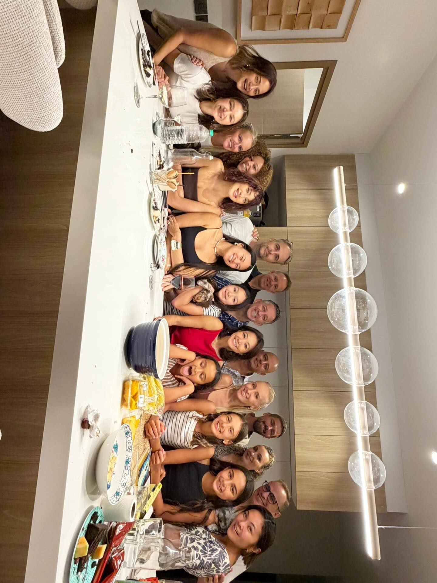 น้ำฝน กุลณัฐ