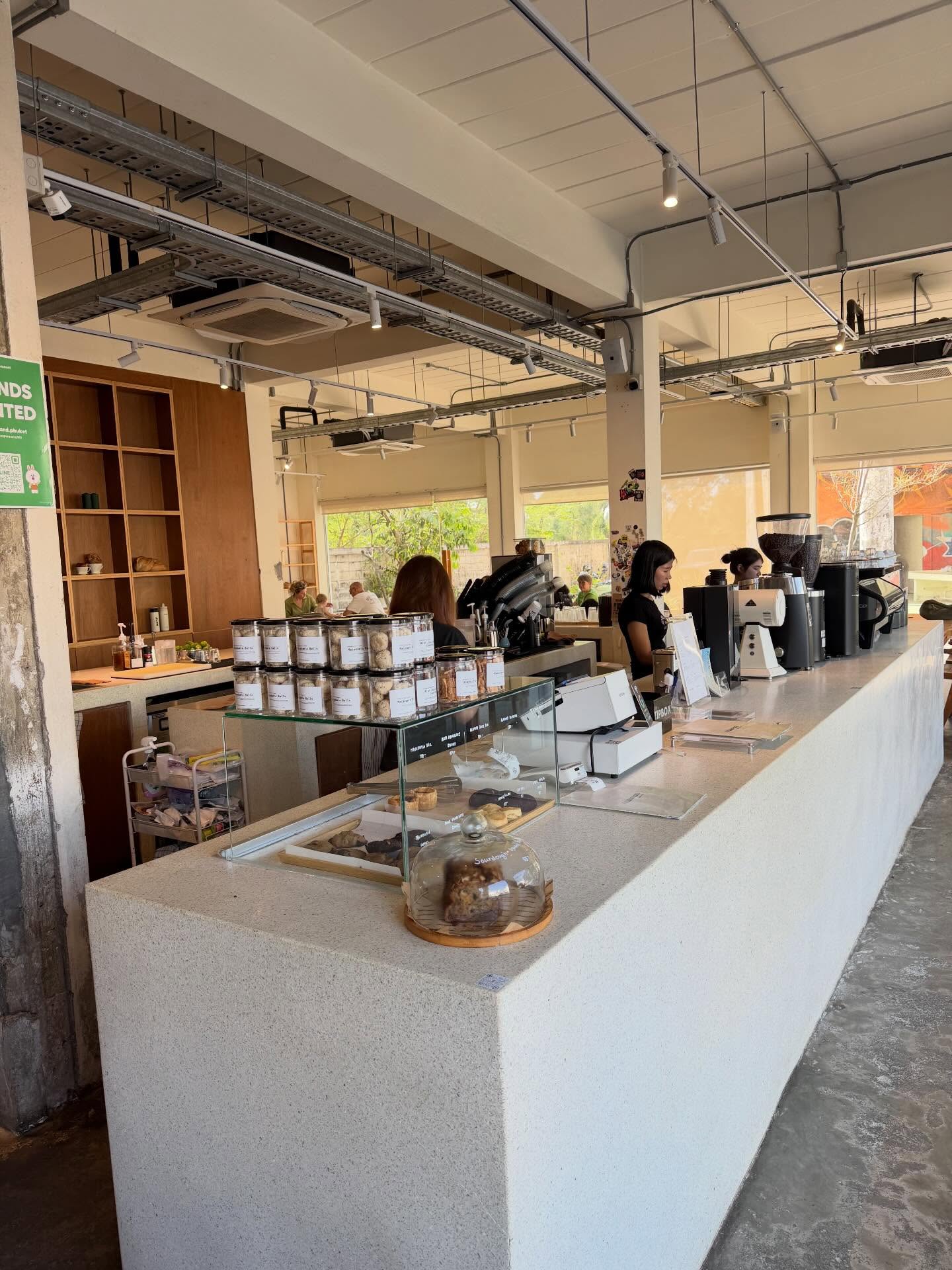 น้ำฝน กุลณัฐ