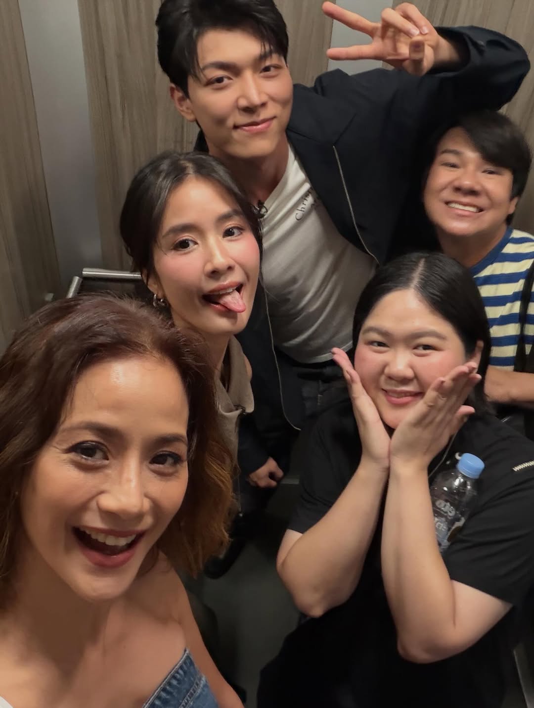 น้ำฝน กุลณัฐ