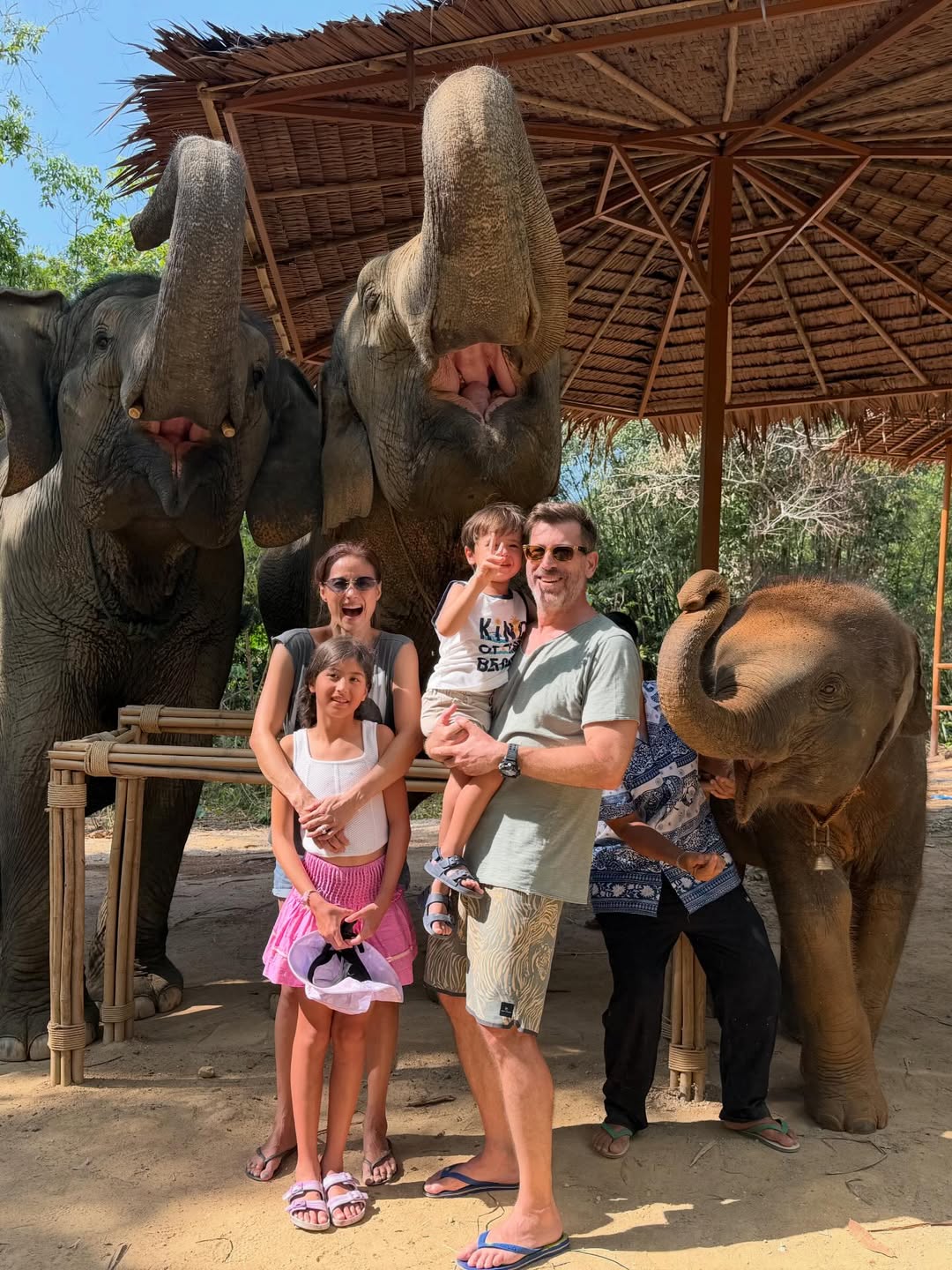 น้ำฝน กุลณัฐ