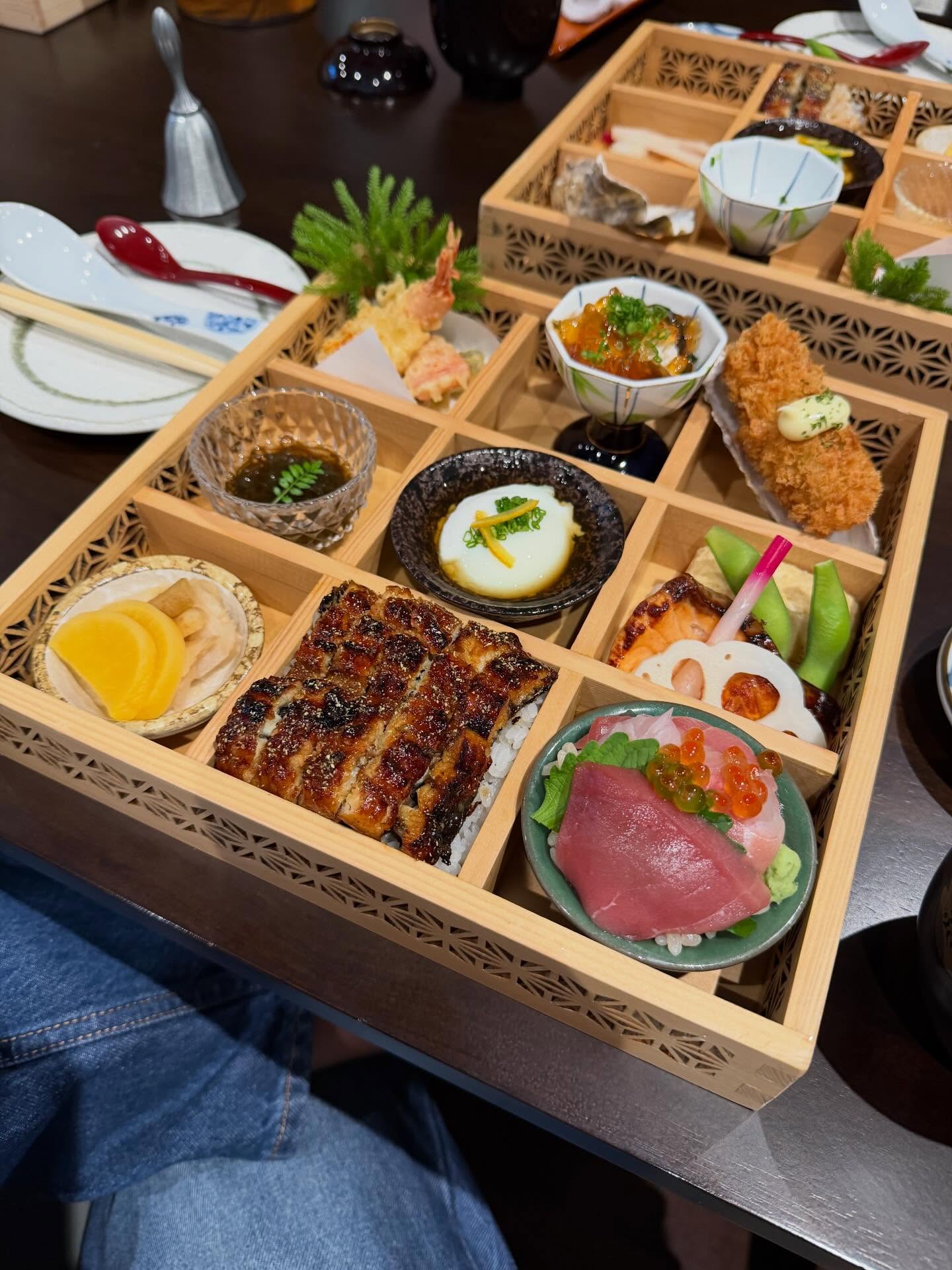 น้ำฝน กุลณัฐ