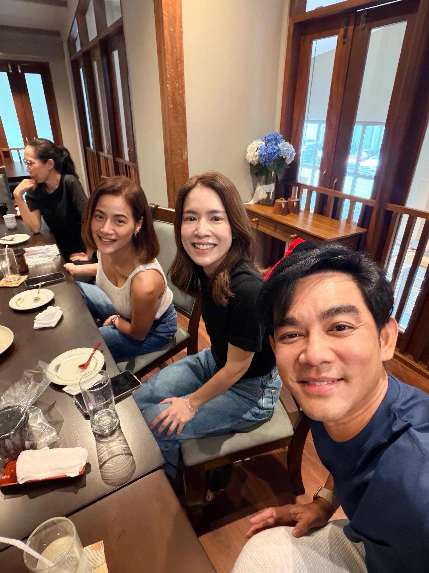 น้ำฝน กุลณัฐ