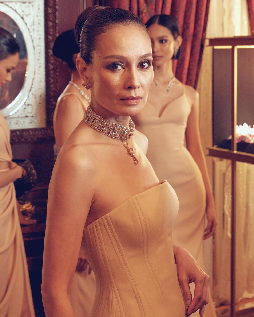 อุ๋ม - อาภาศิริ จันทรัศมี