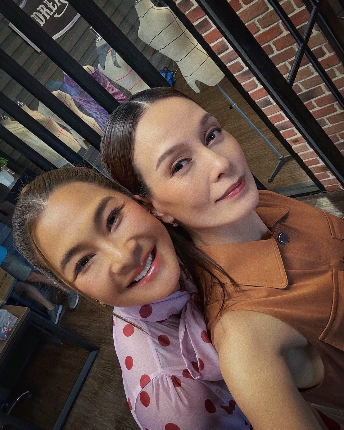 อุ๋ม - อาภาศิริ จันทรัศมี