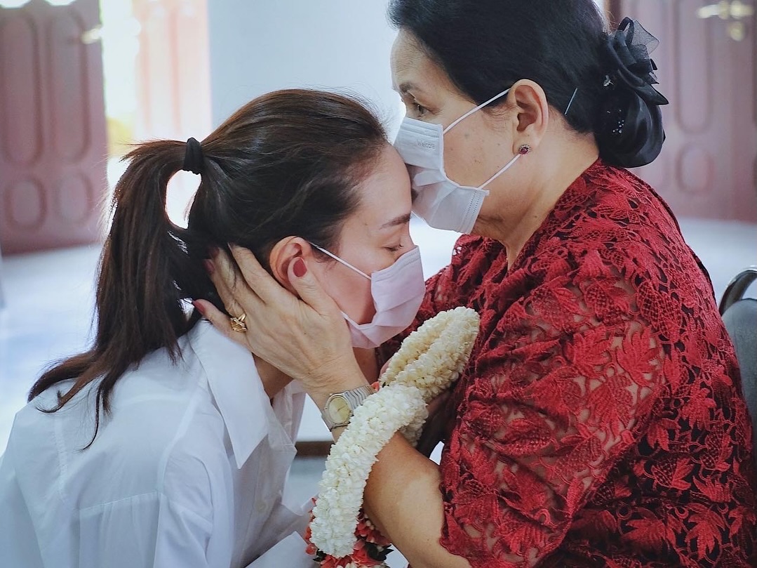 อุ๋ม - อาภาศิริ จันทรัศมี