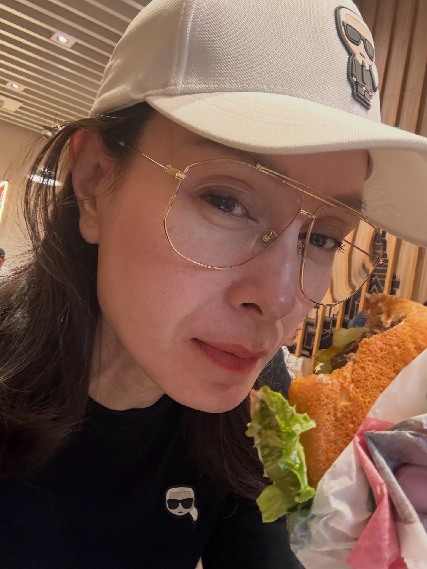 อุ๋ม - อาภาศิริ จันทรัศมี