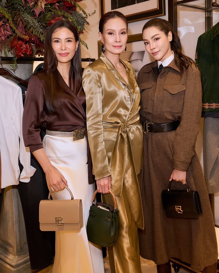 อุ๋ม - อาภาศิริ จันทรัศมี