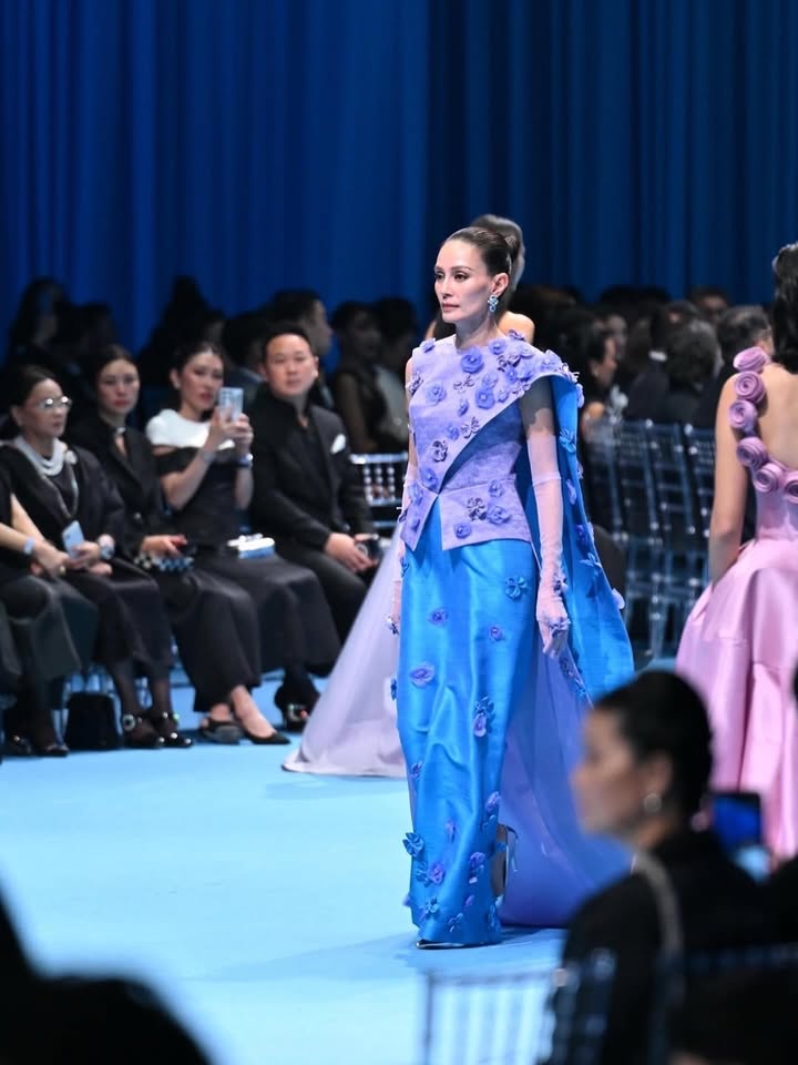 อุ๋ม - อาภาศิริ จันทรัศมี