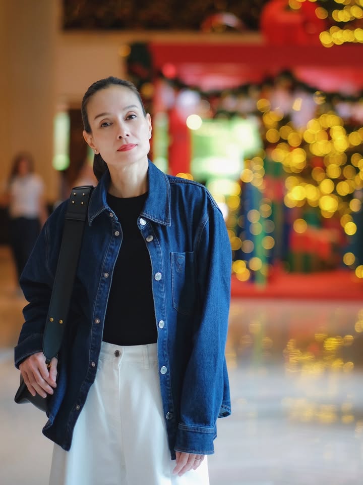 อุ๋ม - อาภาศิริ จันทรัศมี