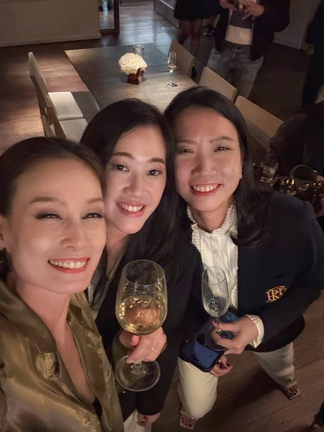 อุ๋ม - อาภาศิริ จันทรัศมี