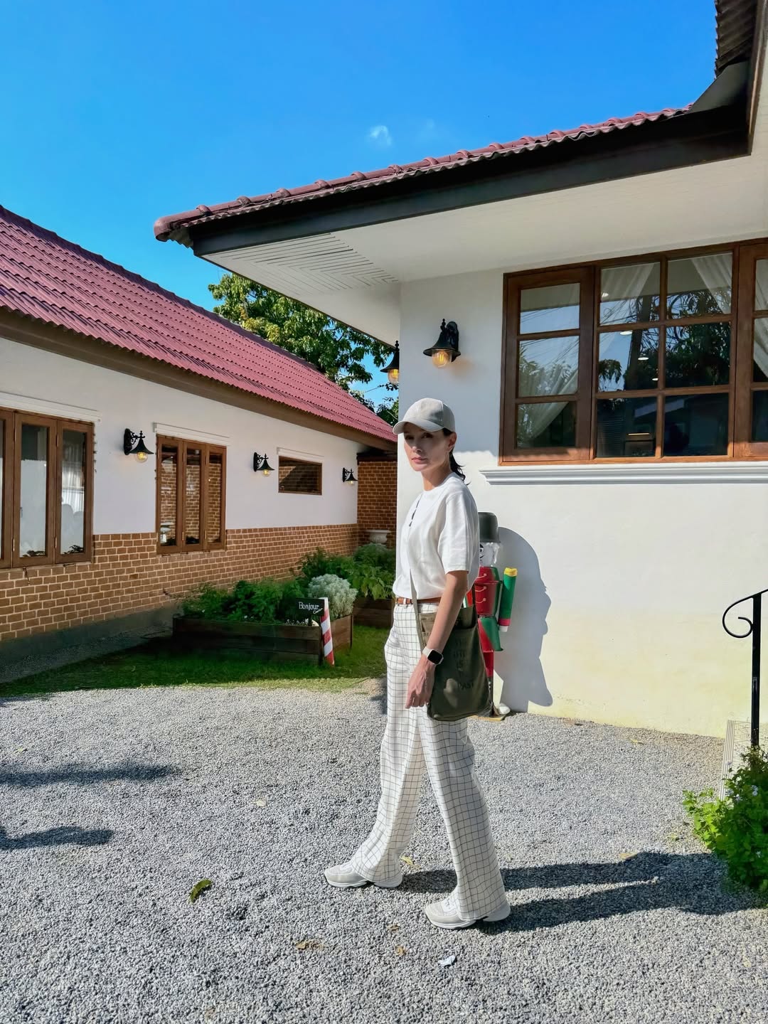 อุ๋ม - อาภาศิริ จันทรัศมี