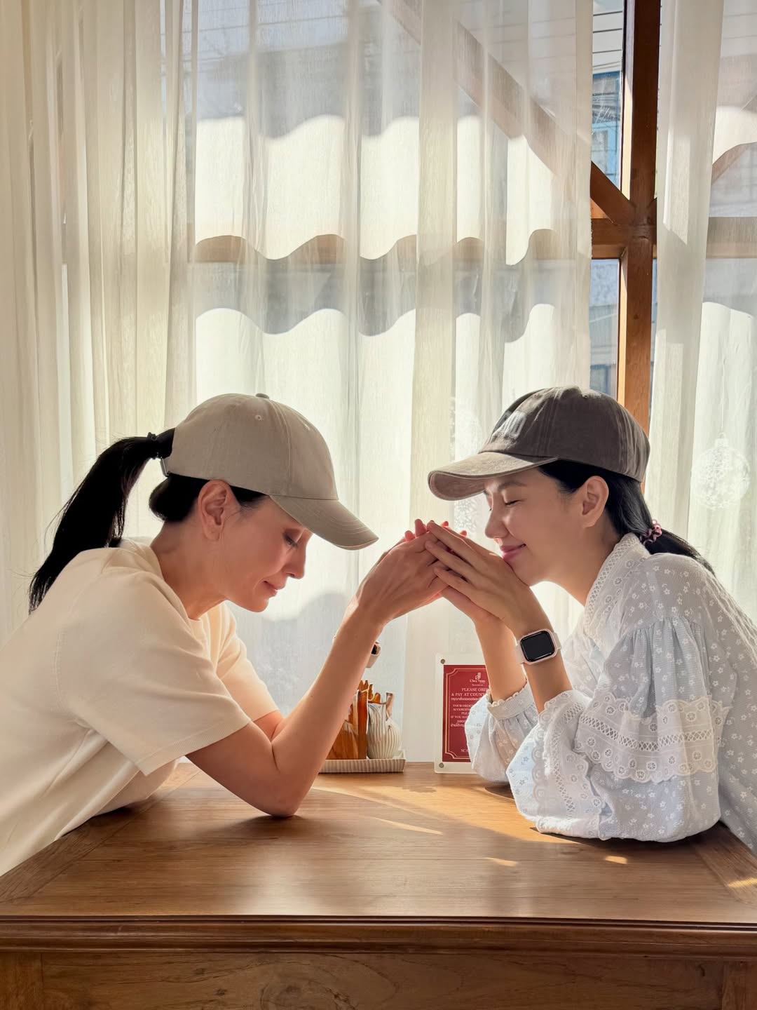 อุ๋ม - อาภาศิริ จันทรัศมี