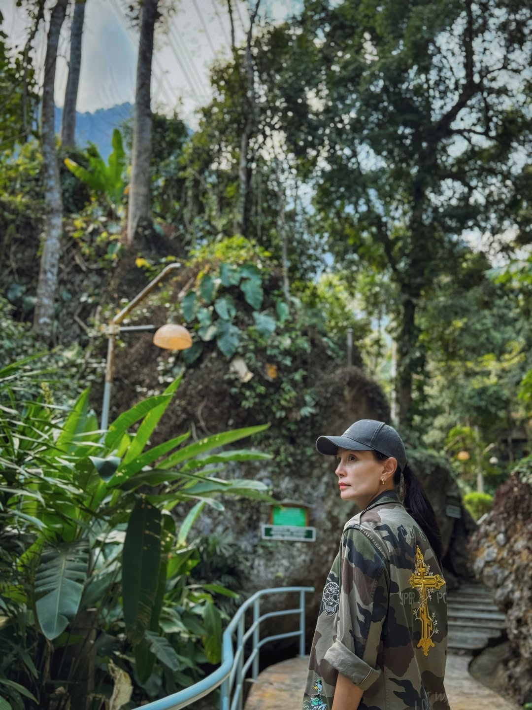 อุ๋ม - อาภาศิริ จันทรัศมี