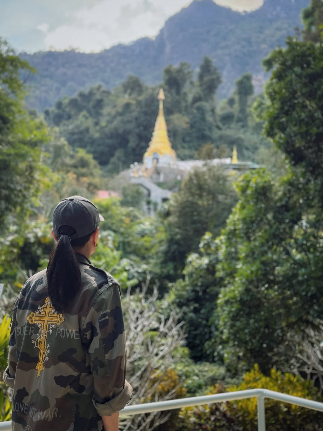 อุ๋ม - อาภาศิริ จันทรัศมี