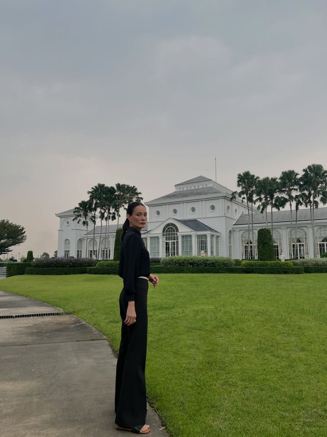 อุ๋ม - อาภาศิริ จันทรัศมี