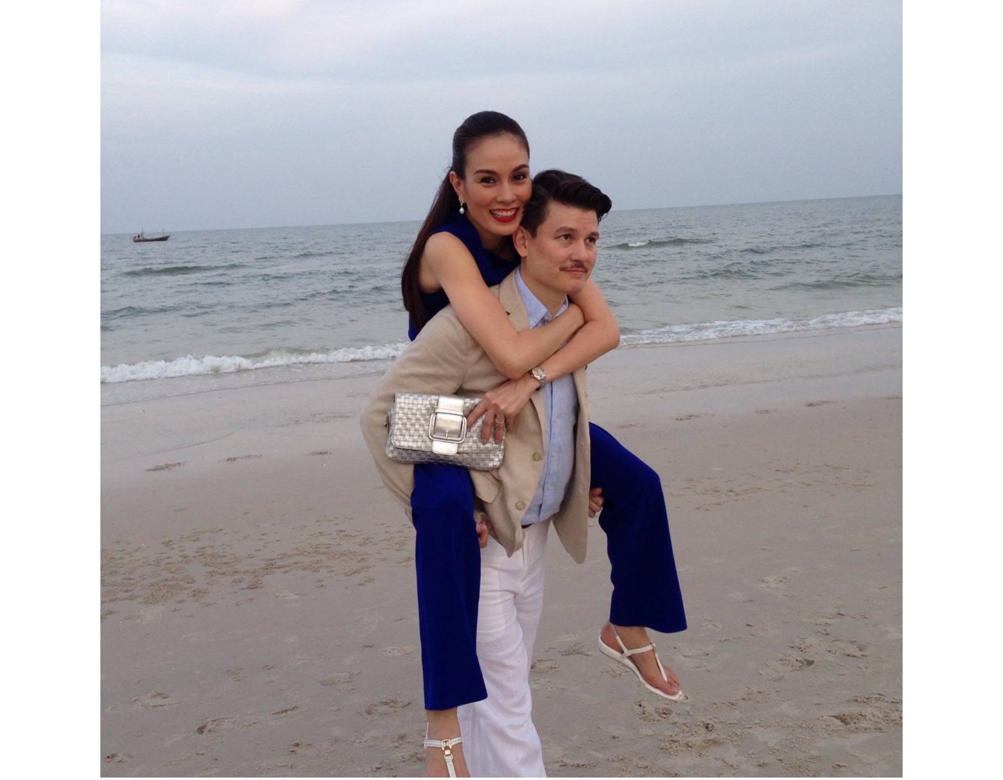 อุ๋ม - อาภาศิริ จันทรัศมี