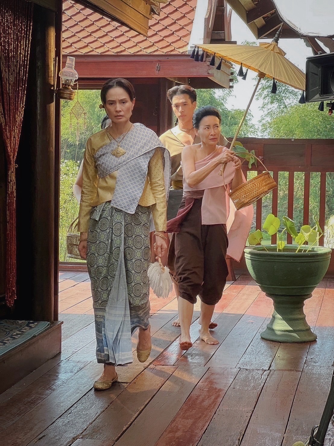 อุ๋ม - อาภาศิริ จันทรัศมี