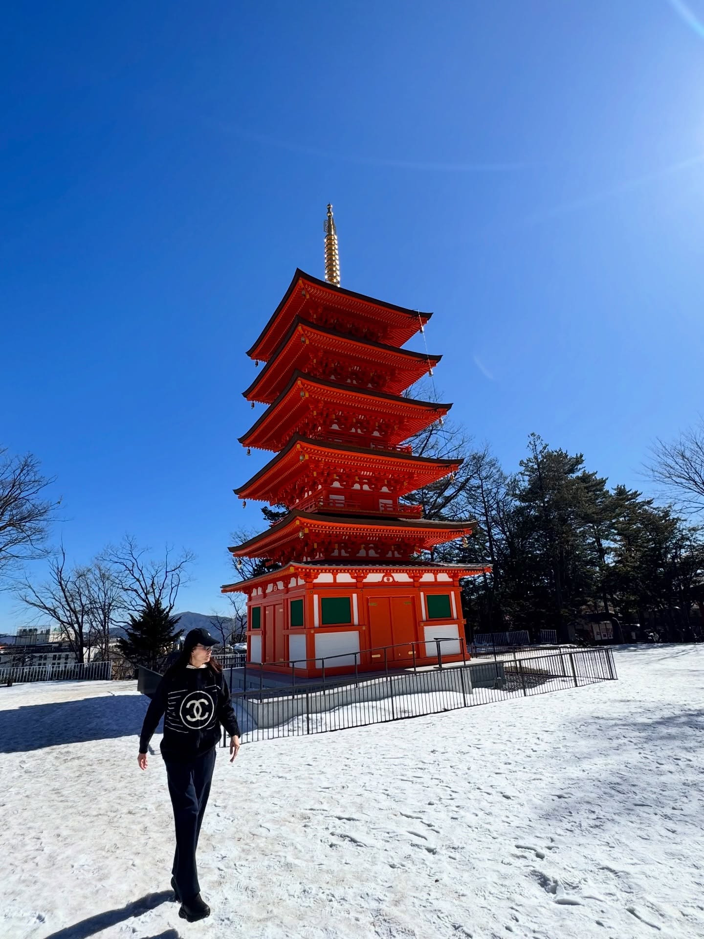 อุ๋ม - อาภาศิริ จันทรัศมี