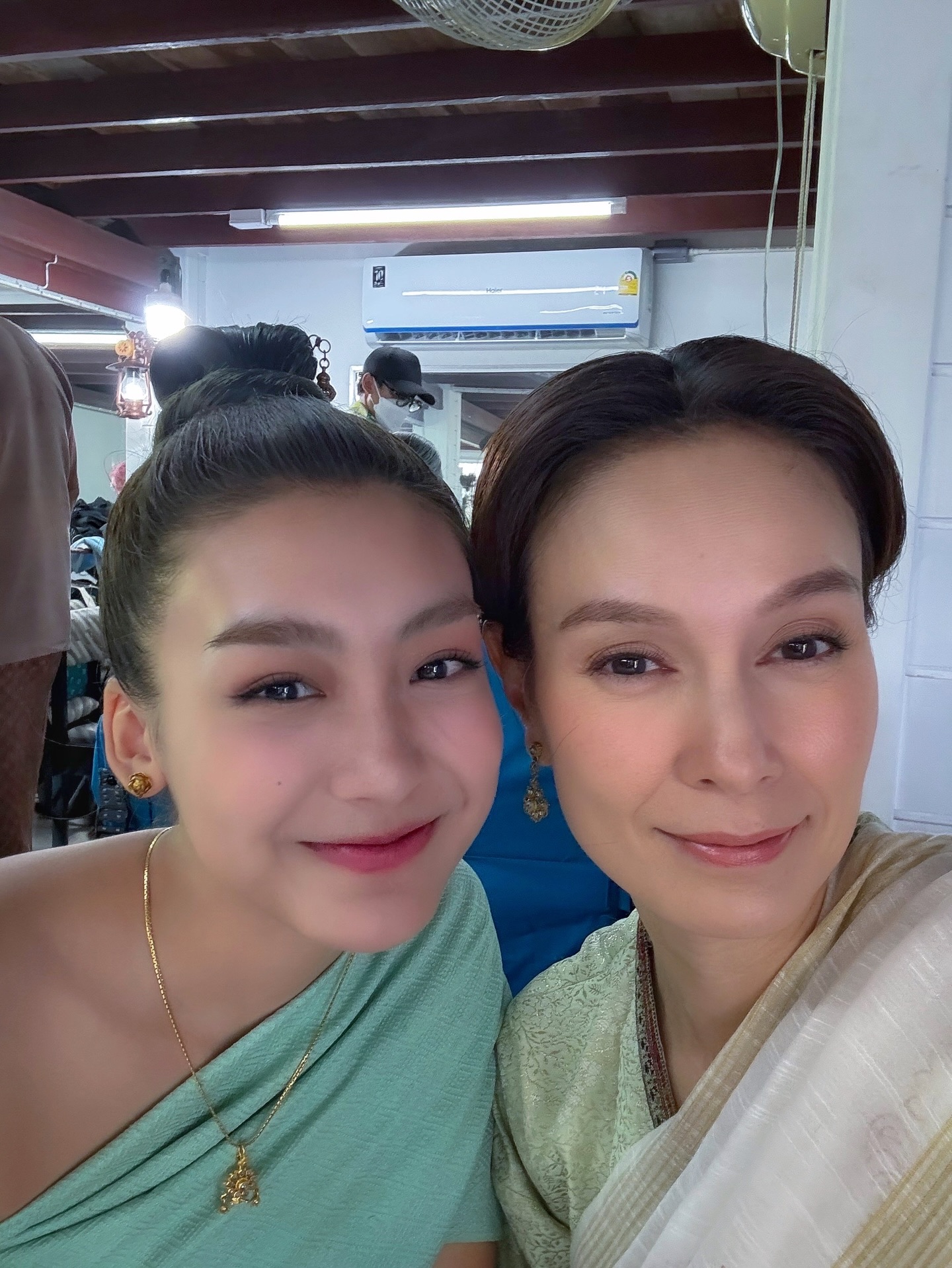 อุ๋ม - อาภาศิริ จันทรัศมี