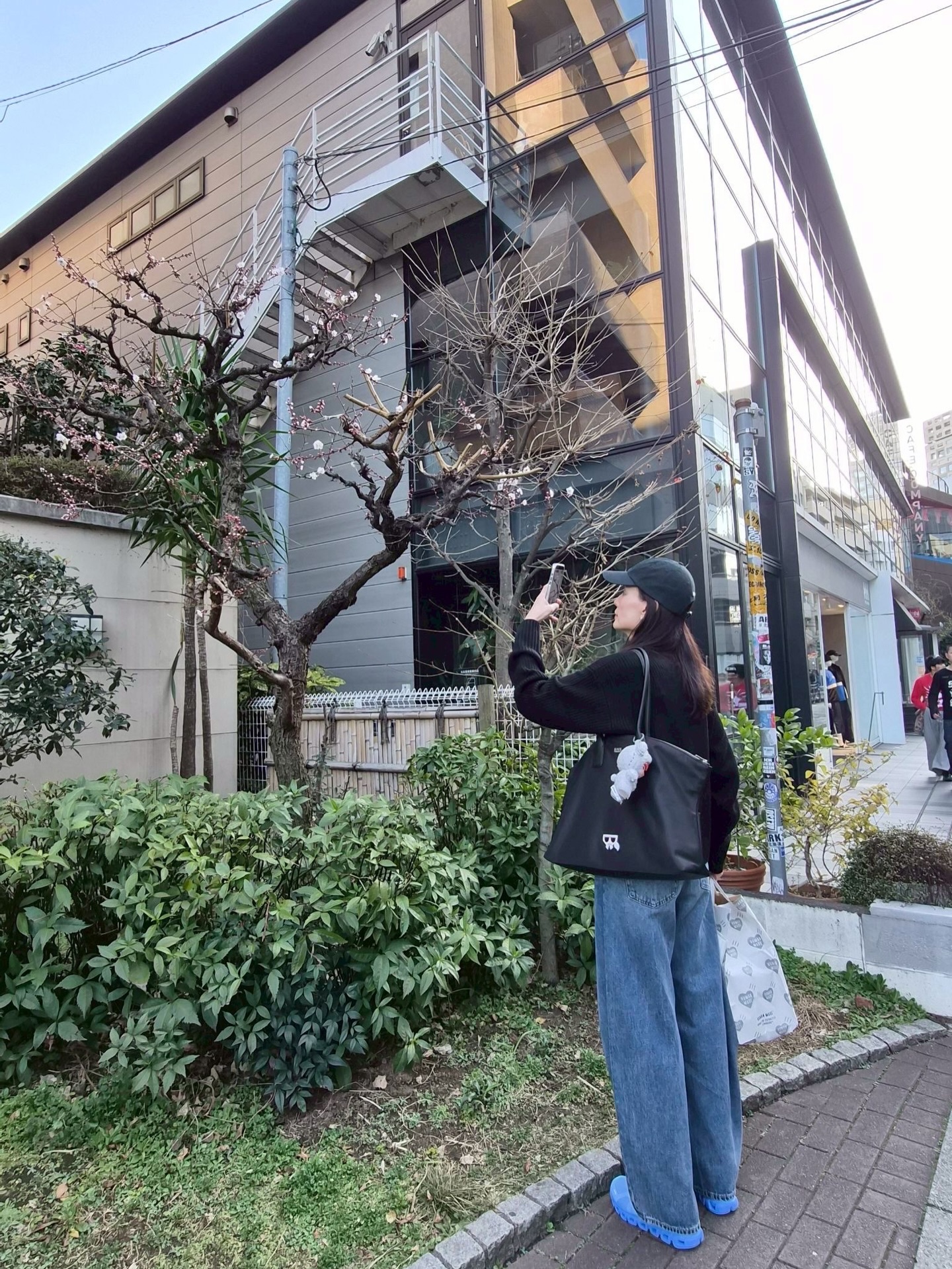 อุ๋ม - อาภาศิริ จันทรัศมี