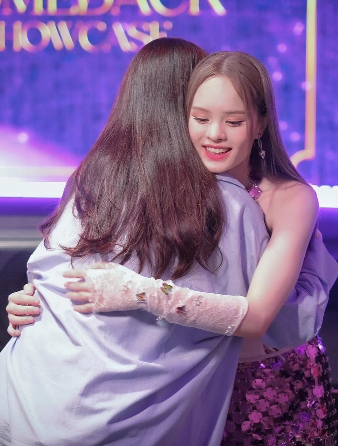 อุ๋ม - อาภาศิริ จันทรัศมี