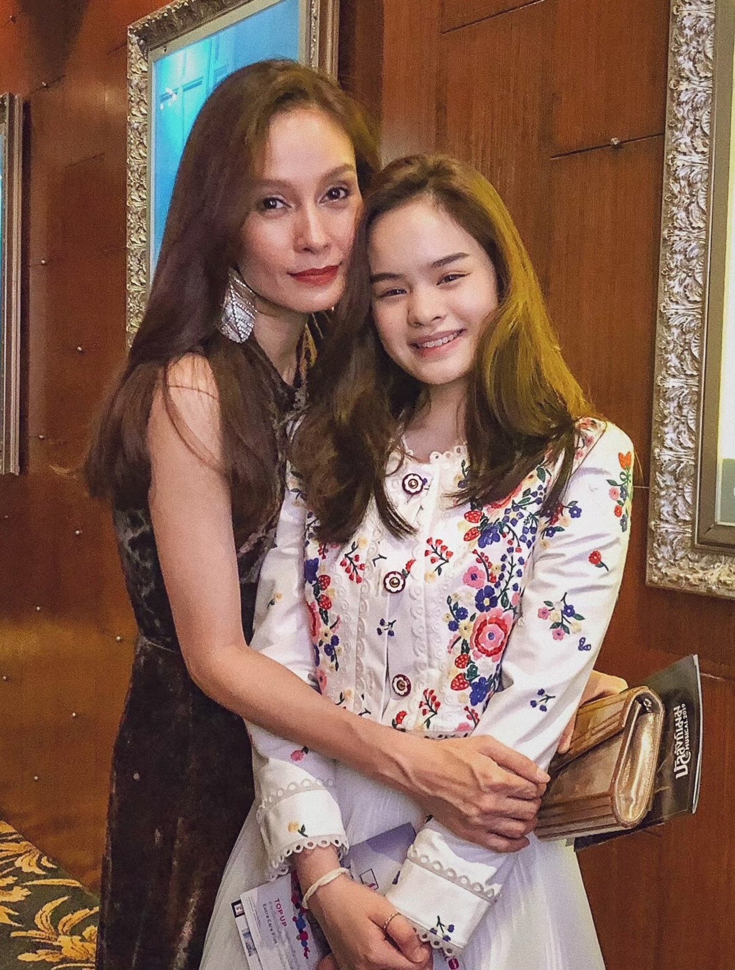 อุ๋ม - อาภาศิริ จันทรัศมี