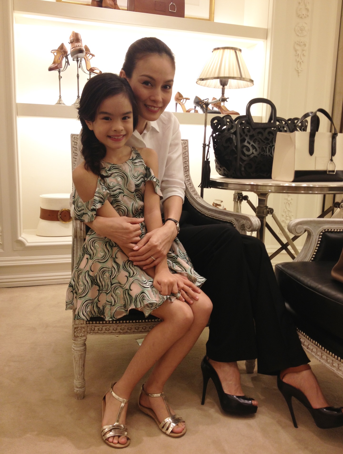 อุ๋ม - อาภาศิริ จันทรัศมี