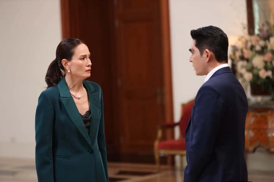 อุ๋ม - อาภาศิริ จันทรัศมี