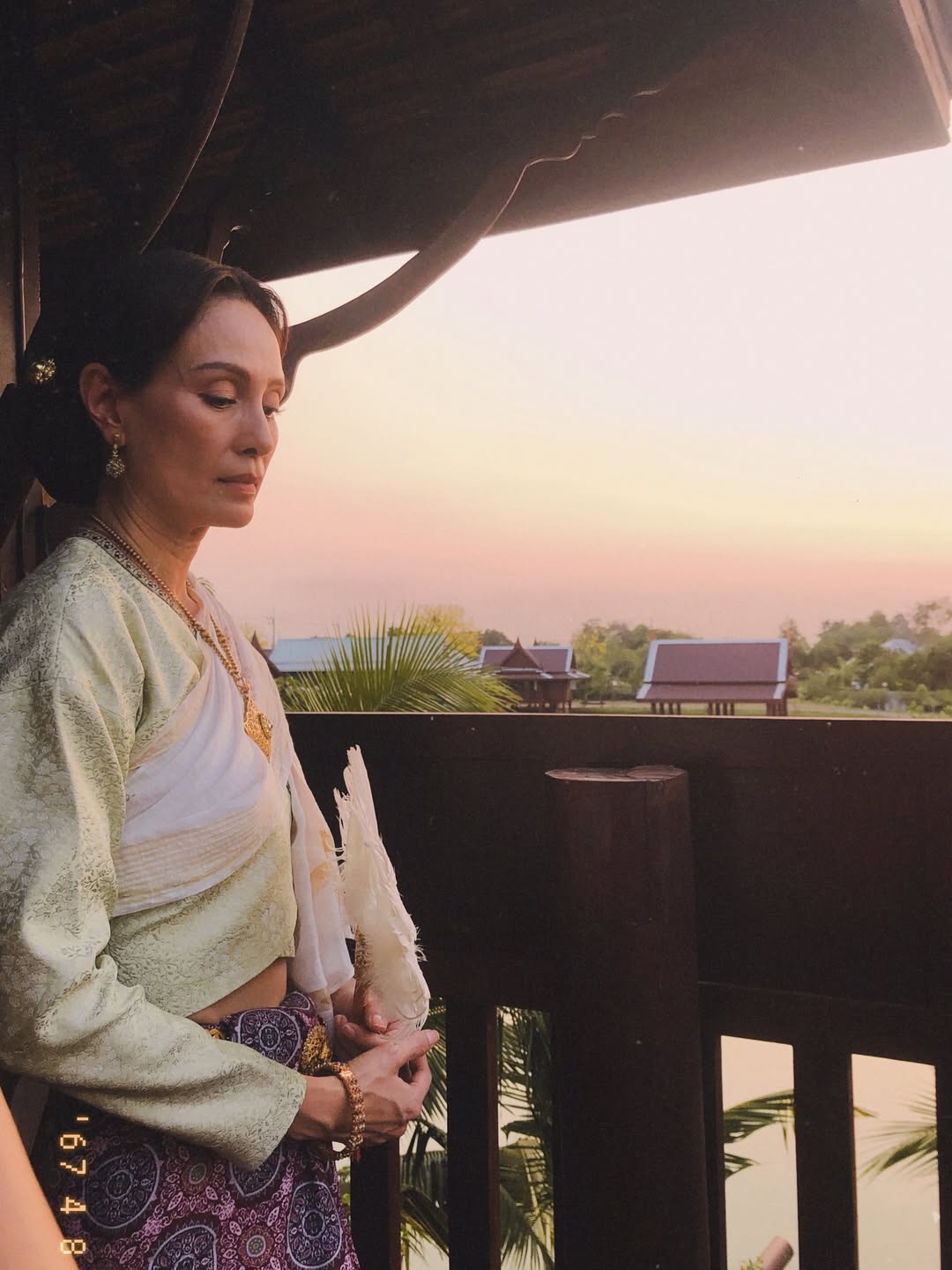 อุ๋ม - อาภาศิริ จันทรัศมี