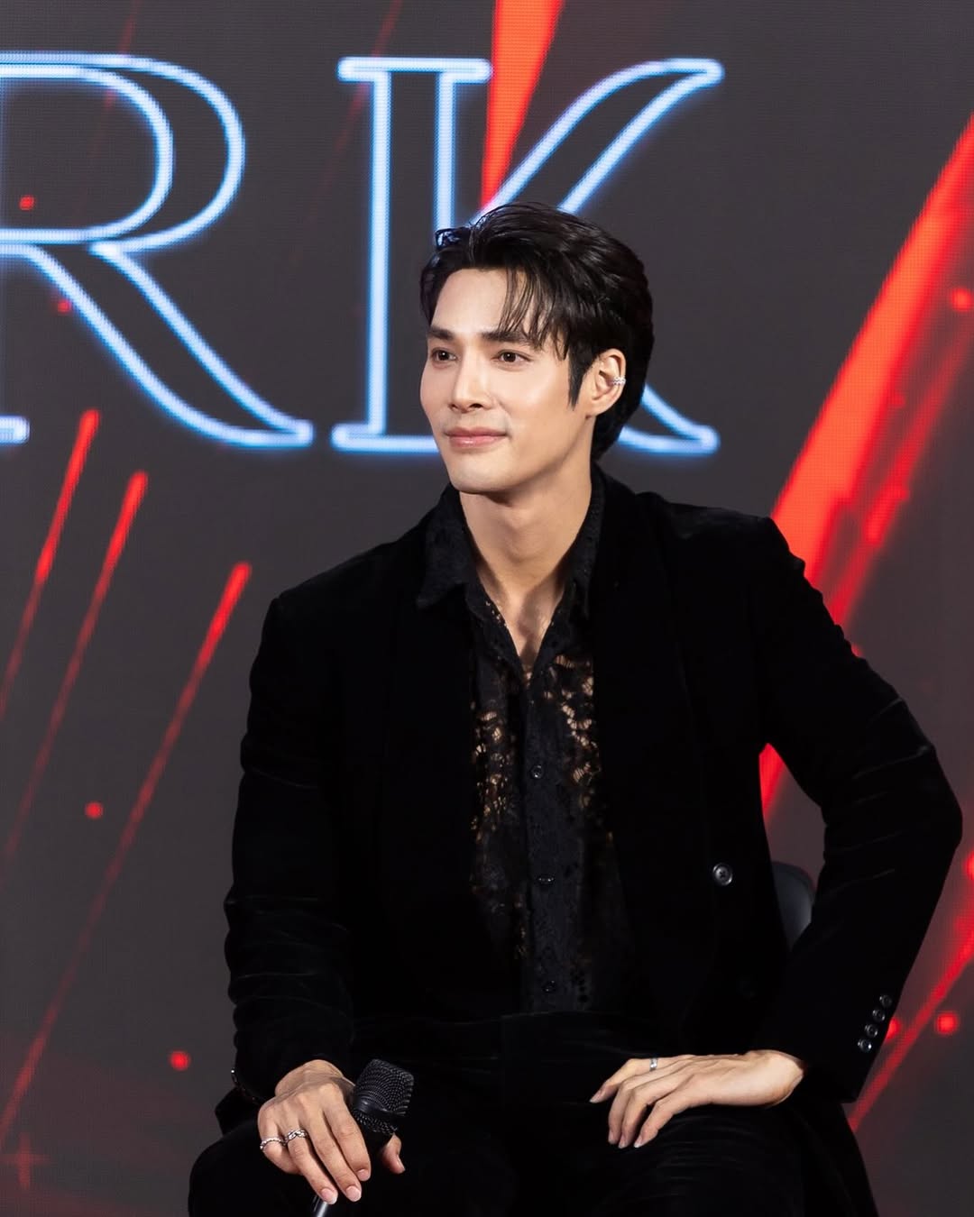 เด่นคุณ งามเนตร