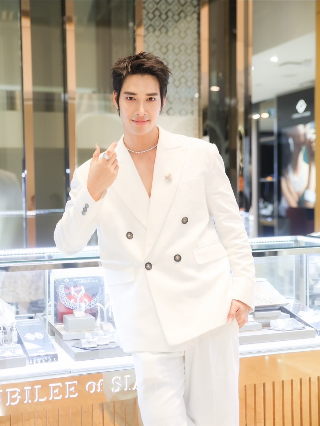 เด่นคุณ งามเนตร